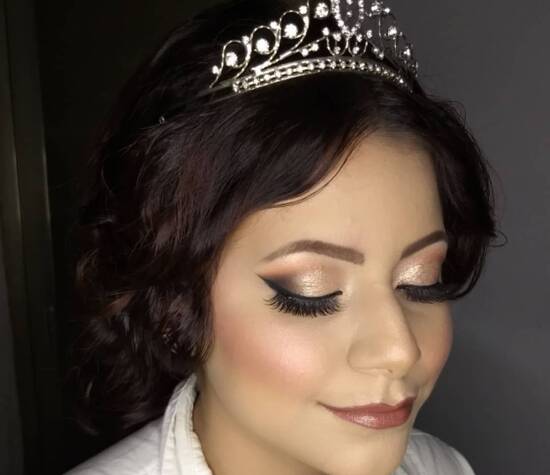 Rosy Hernández Maquilladora Profesional