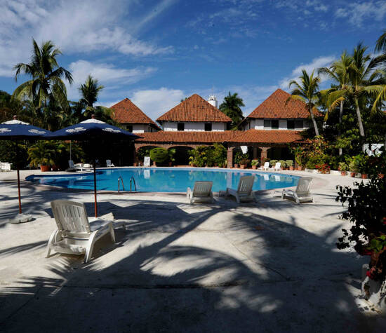 Villas Paraíso Resort