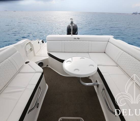 Deluxe Private Botes