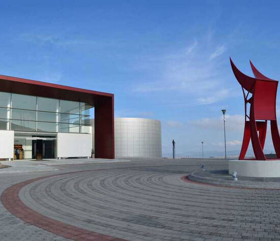 Centro Cultural y de Convenciones Tres Marias