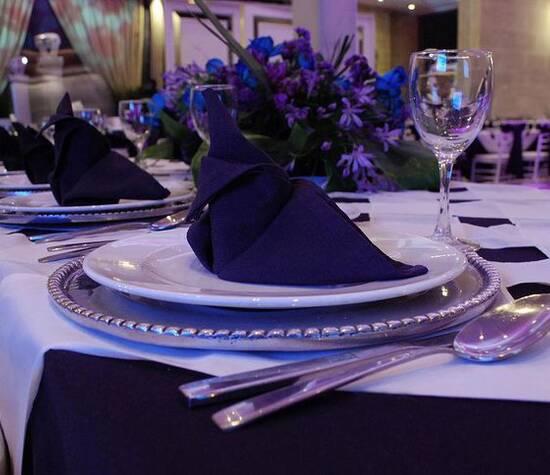 Montajes y banquetes de boda de primer nivel - Foto Banquetes Extelarys