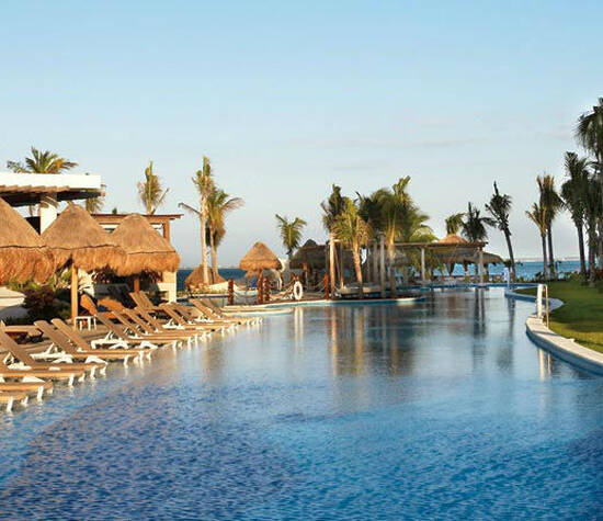 Excellence Resorts Playa Mujeres para que celebres tu boda 