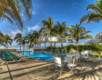Ocean Breeze Hotels - Acapulco